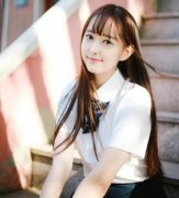 和女生了聊天聊什么话题？三个方法，让女生天天主动找你聊