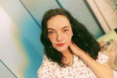 女生太麻烦，我不想和她们恋爱